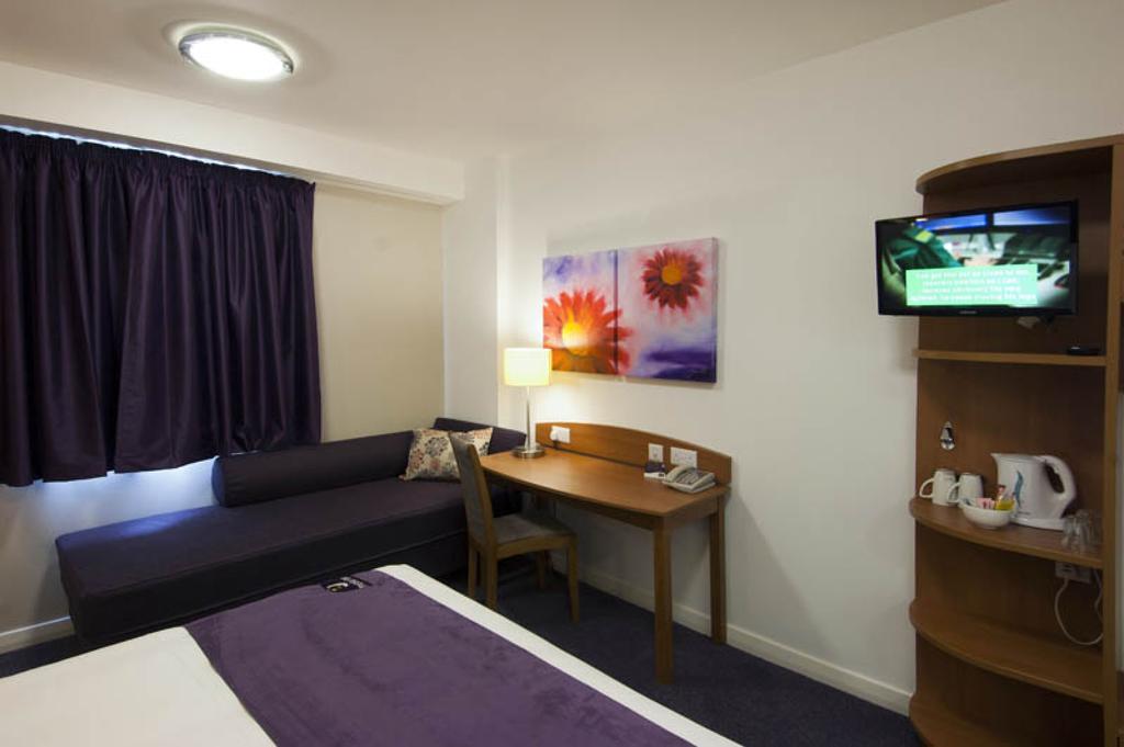 Hotel Premier - Heaton Park 3*