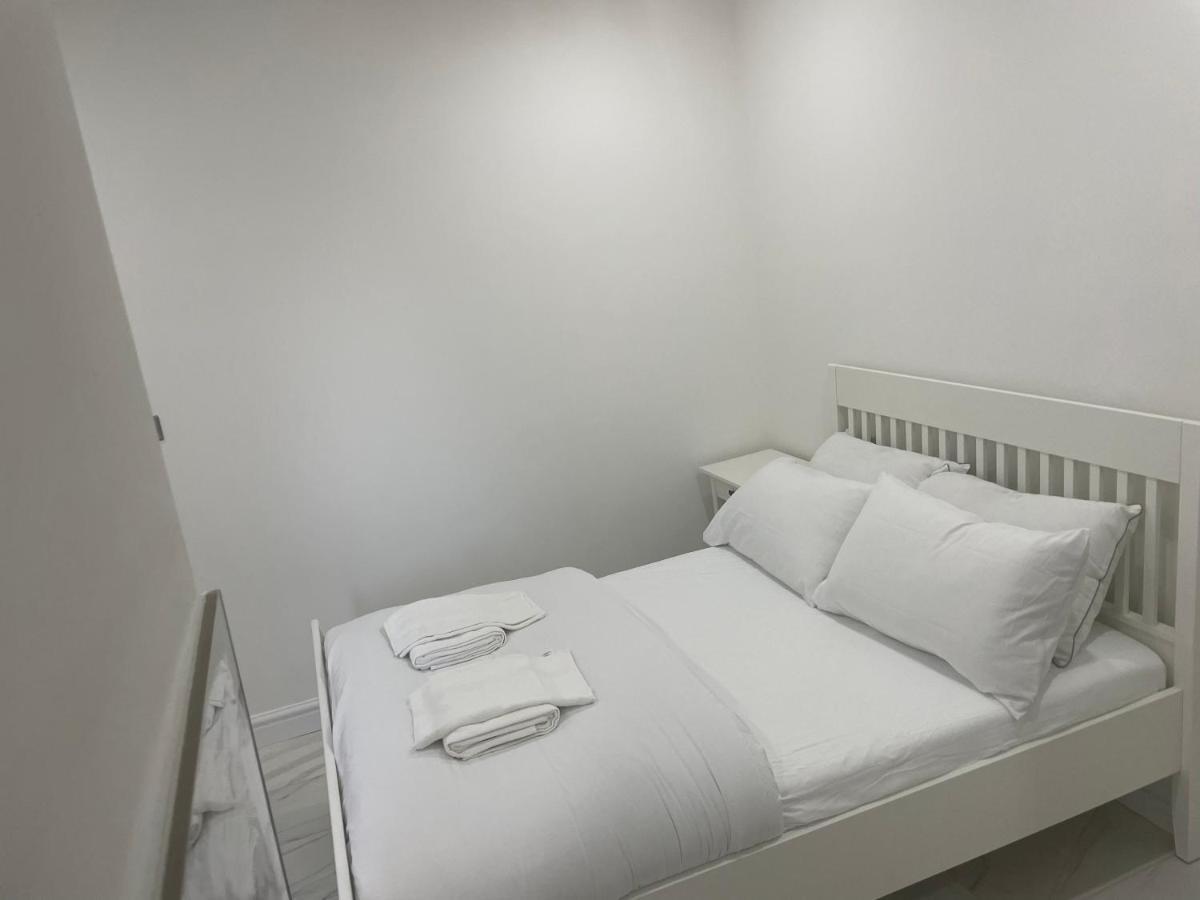 United Apartment