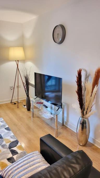 Balcony-view With Free And Secured Parking Apartment Manchester