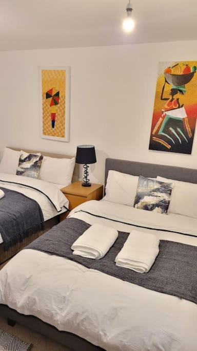 Apartment Balcony-view With Free And Secured Parking Manchester