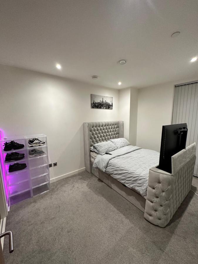 Apartment Luxury 1 Bedroom Media City