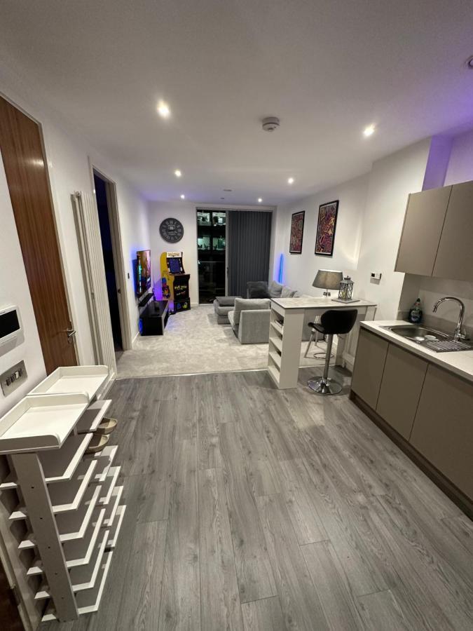 Luxury 1 Bedroom Media City * Manchester