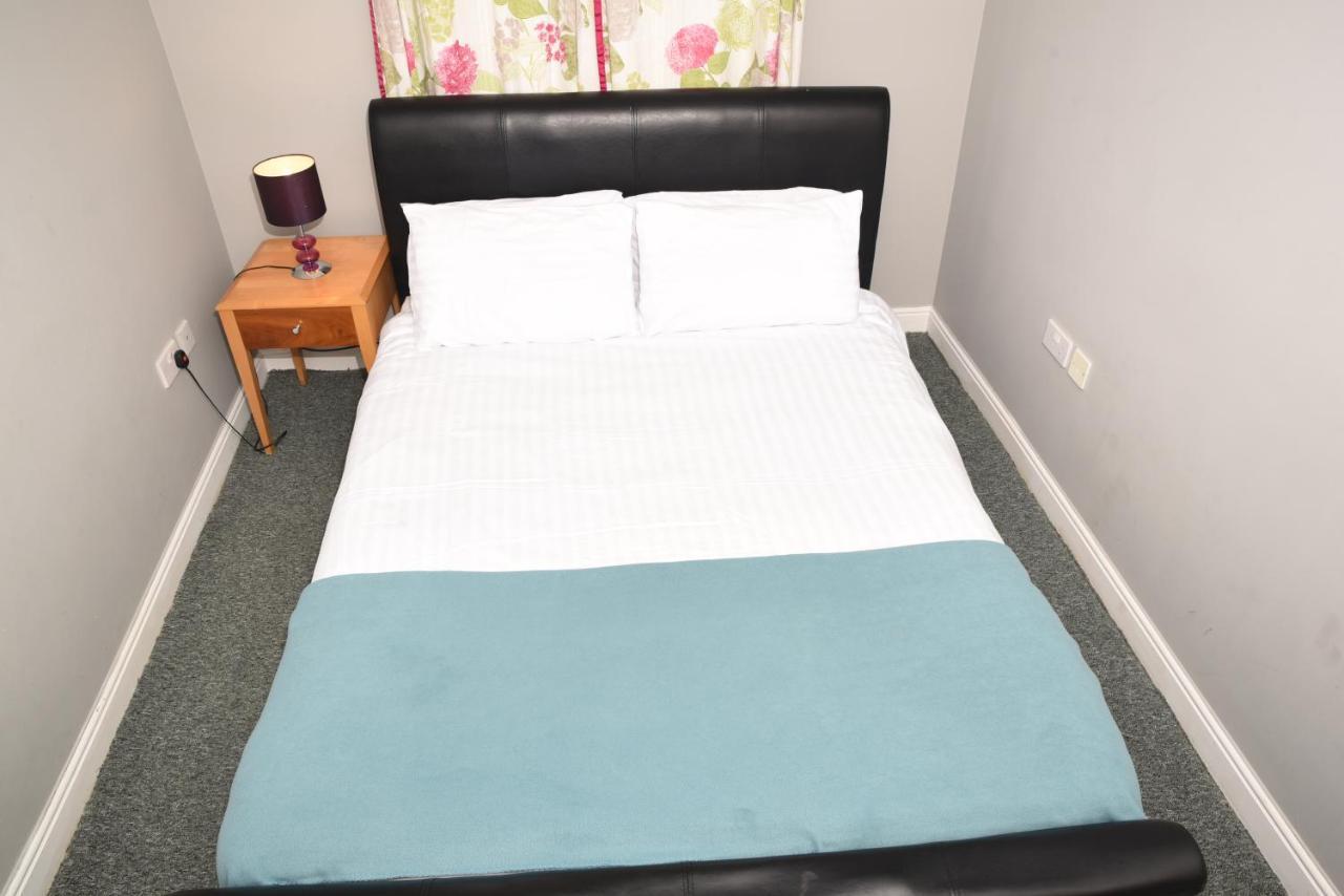 Holiday home 87 Rawsthorne Avenue Manchester