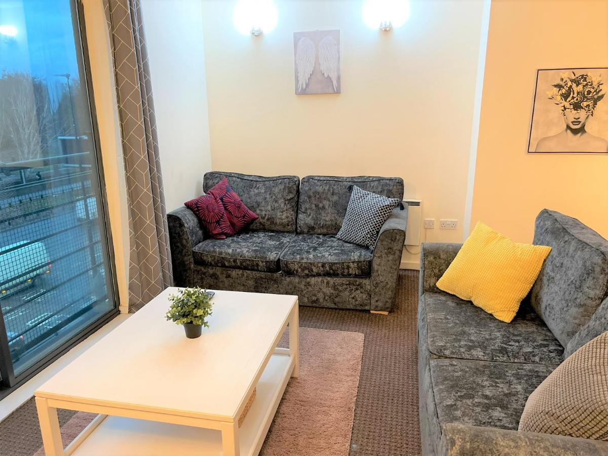 Mosh Homes 01 Apartment *