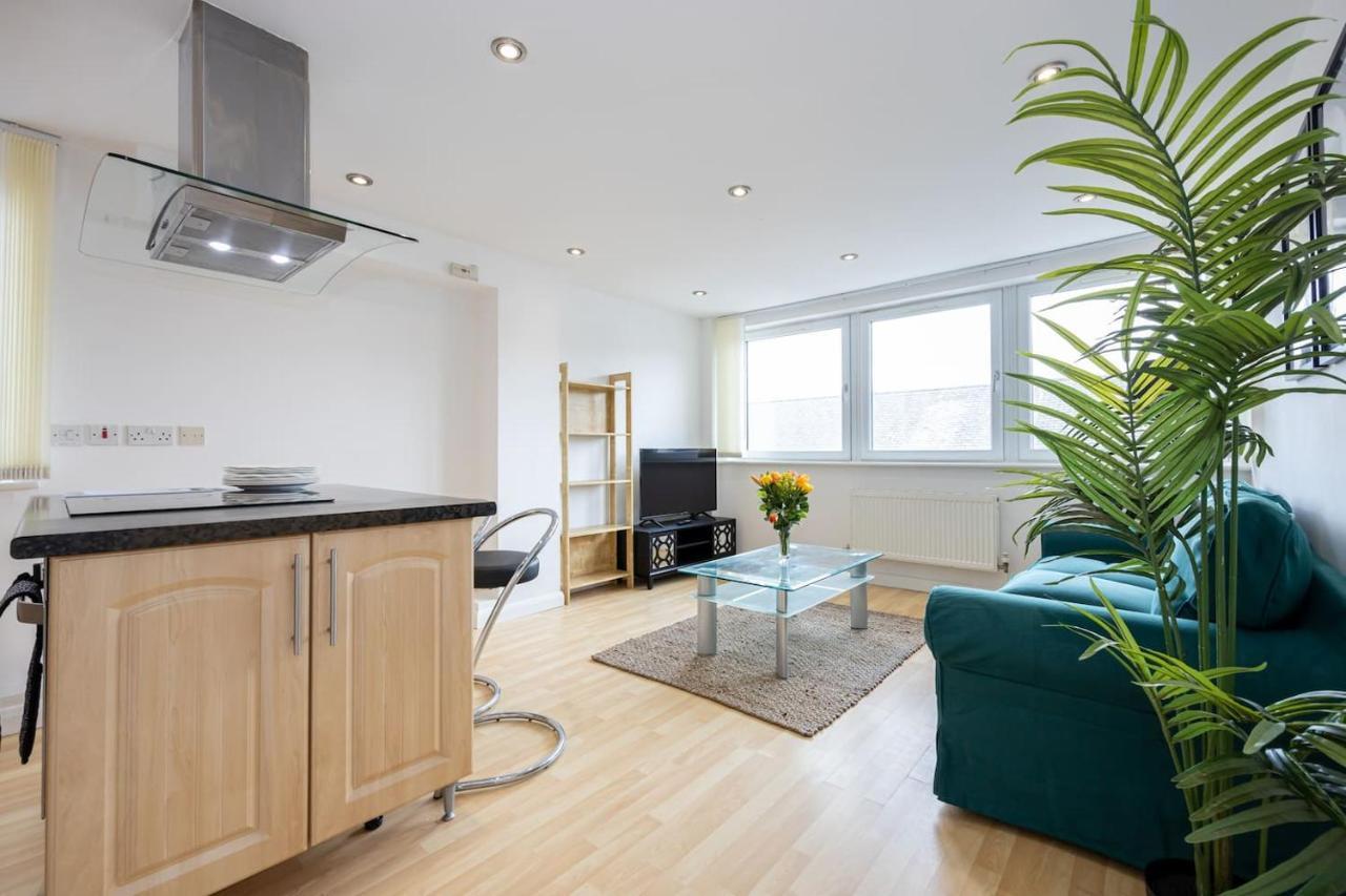 Withington Apartment *