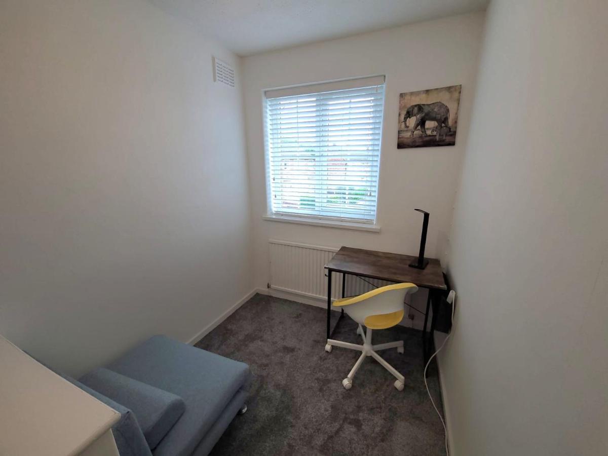 Swinton, Apartment