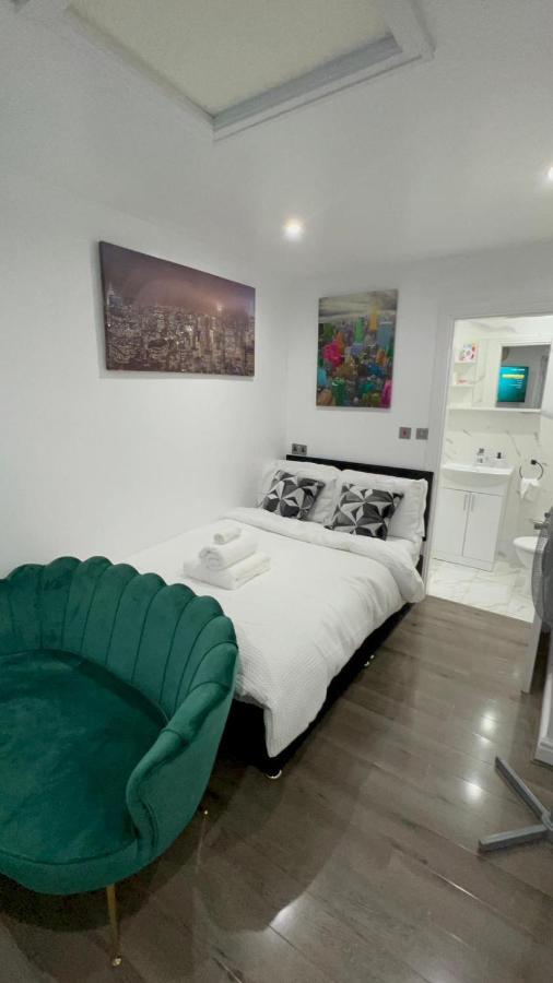 Dynasty Apartment