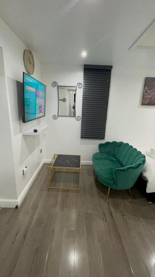 Dynasty Apartment Manchester