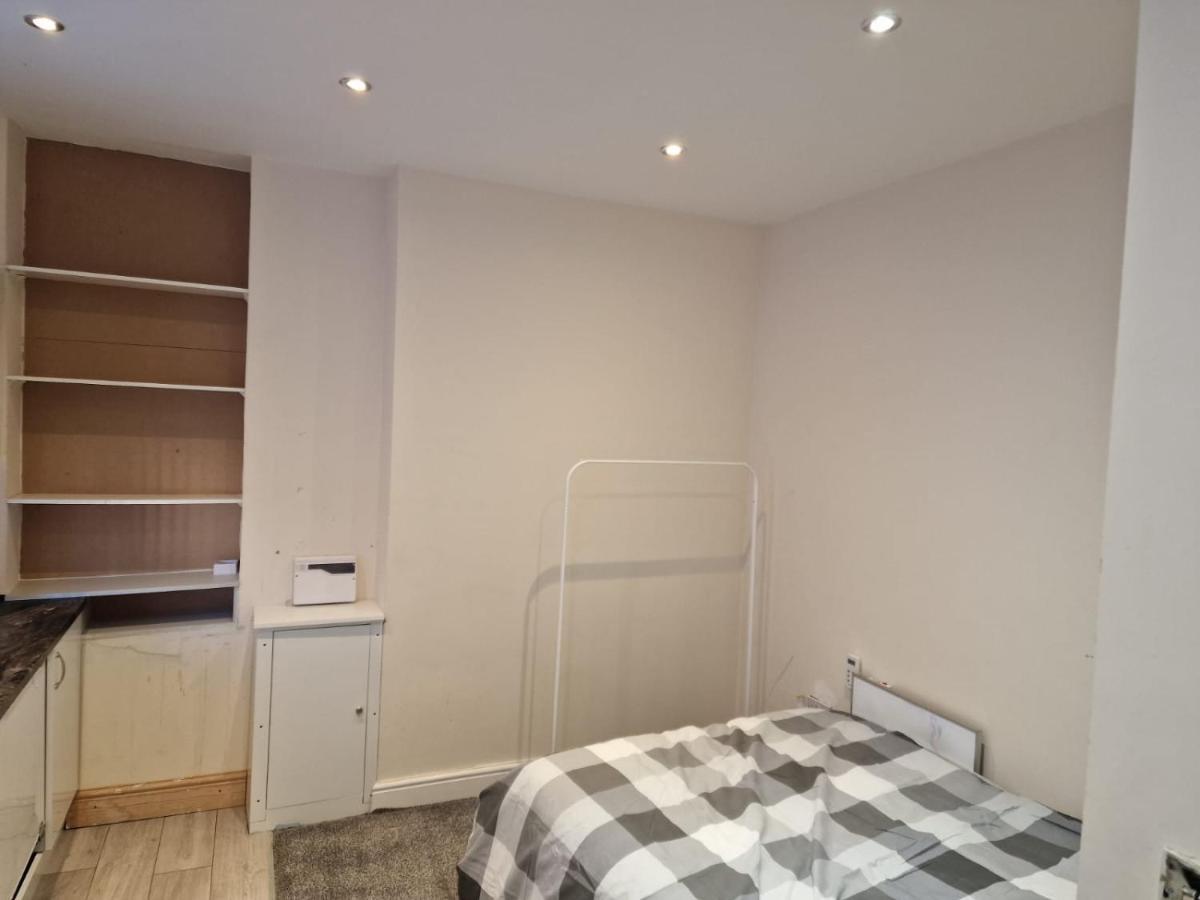 2a And 3a Cromwell Grove Manchester