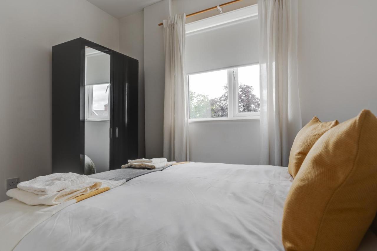 A Delightful Flat In Manchester.