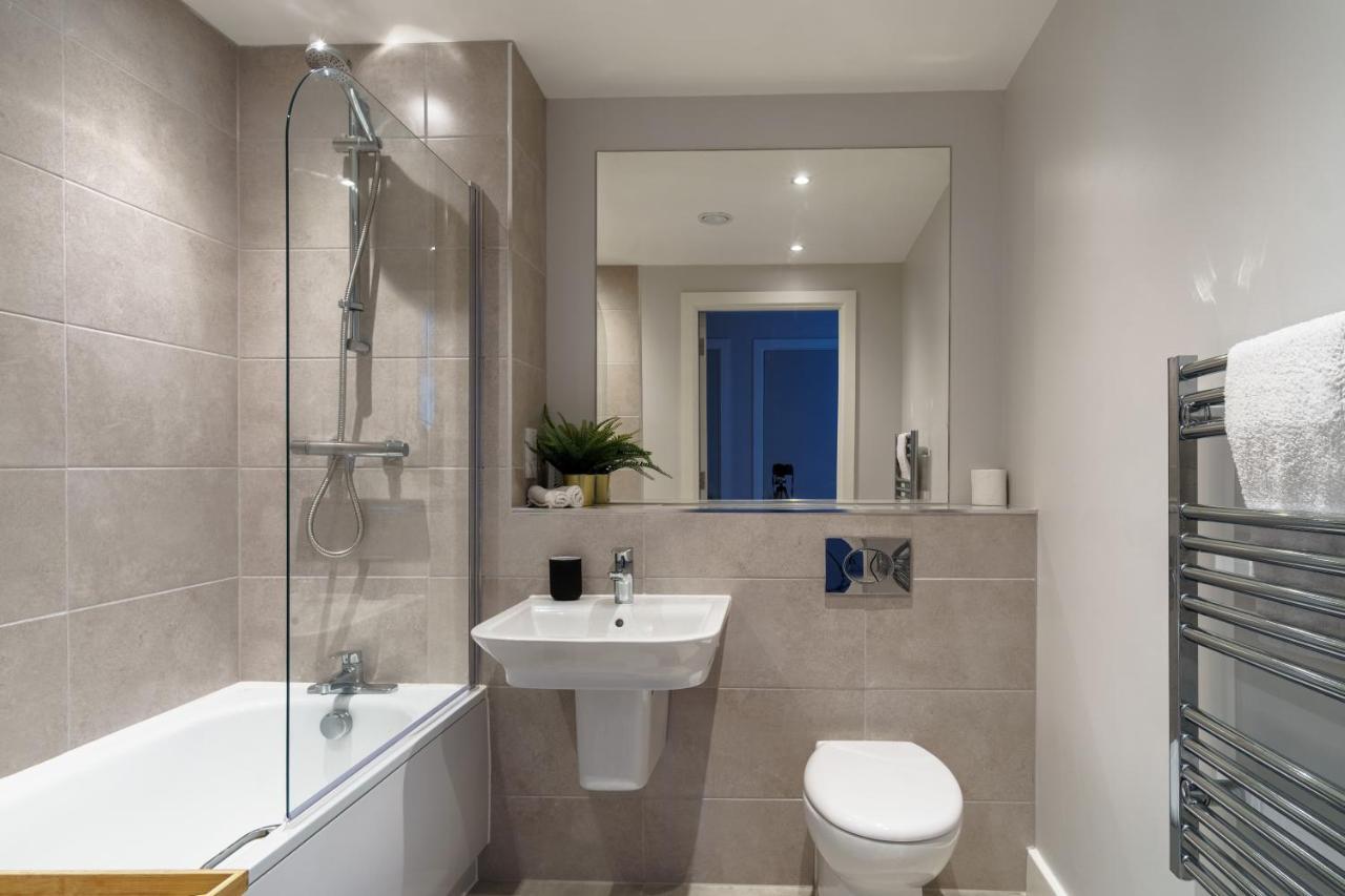 Stunning Brand New 3bed Apartment! Manchester