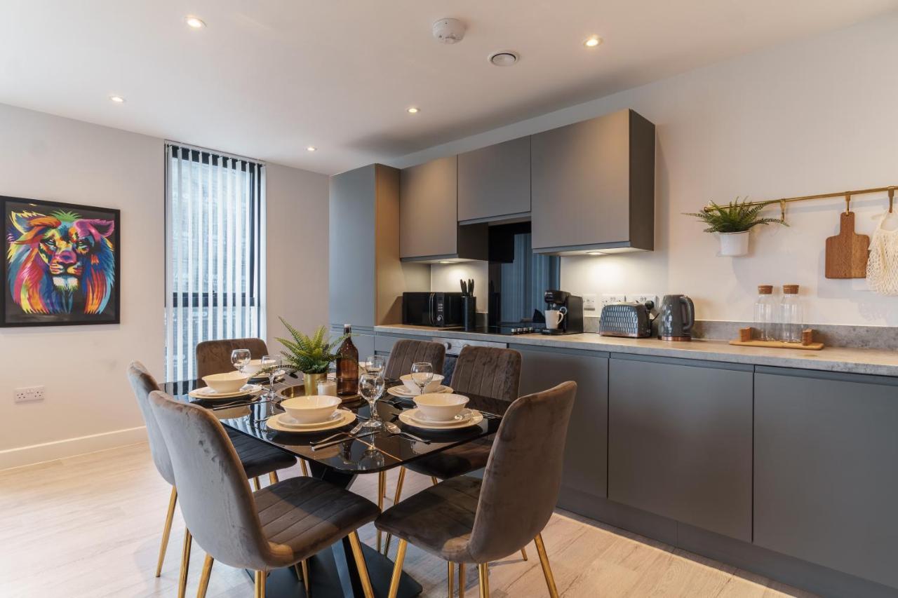 Apartment Stunning Brand New 3bed Apartment! Manchester
