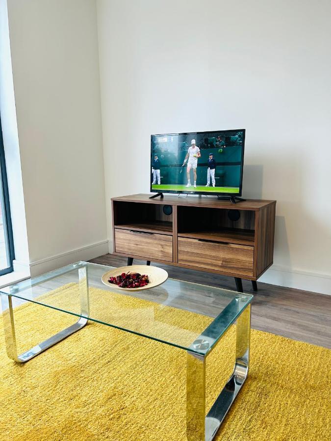 Lovely Entire Flat In Apartment *