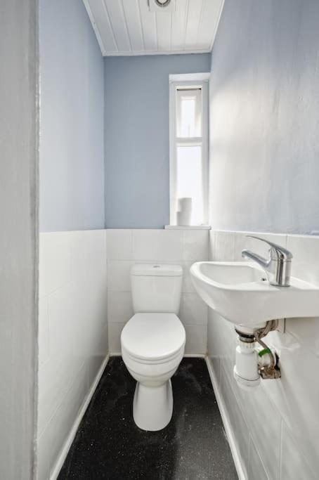 Mega Flat Near Arndale City Centre