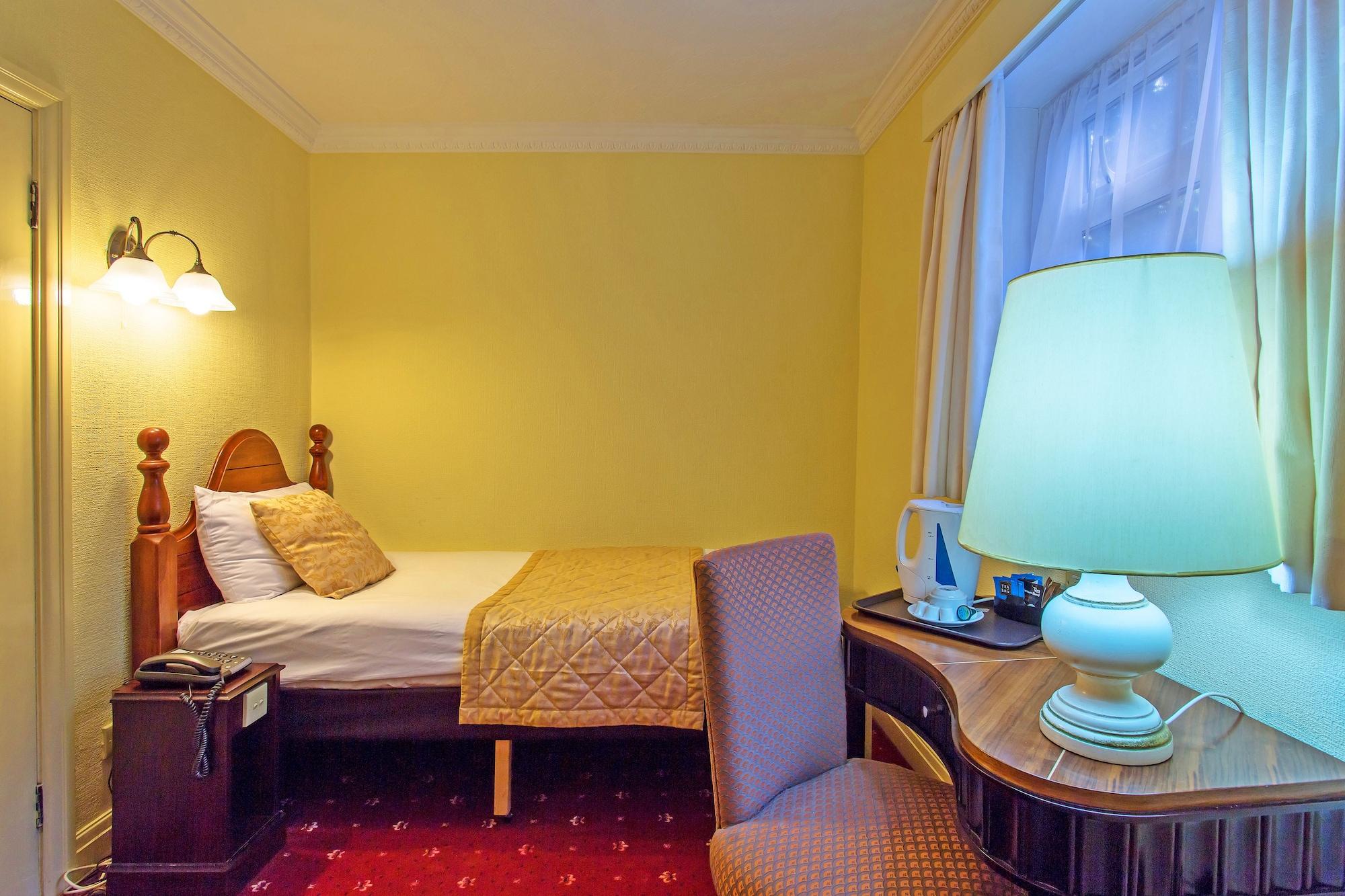 Hotel Britannia &