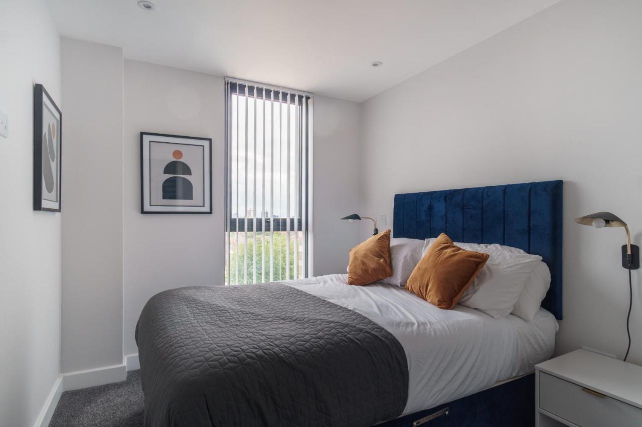 Stunning Brand New 3bed Apartment! *