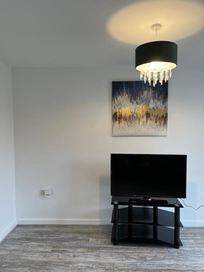 Holiday home Spacious & Cosy Near Centre - Free Driveway Parking