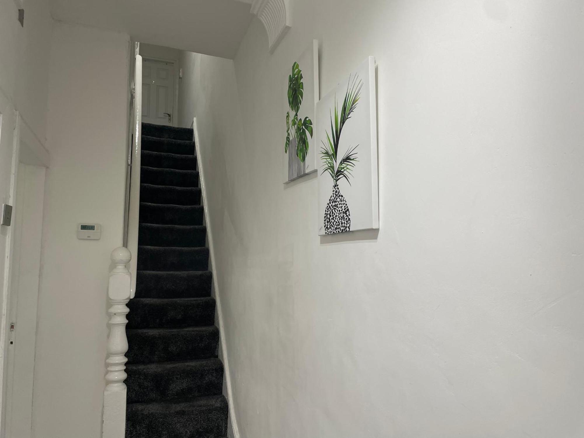 Great House 10mins To Centre Holiday home