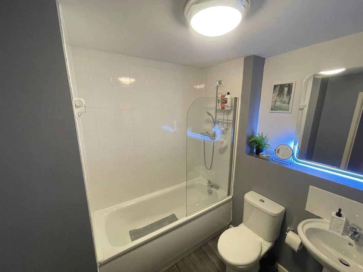 Cityfront Cosy Near Centre & Etihad Stadium, Free Parking Apartment Manchester