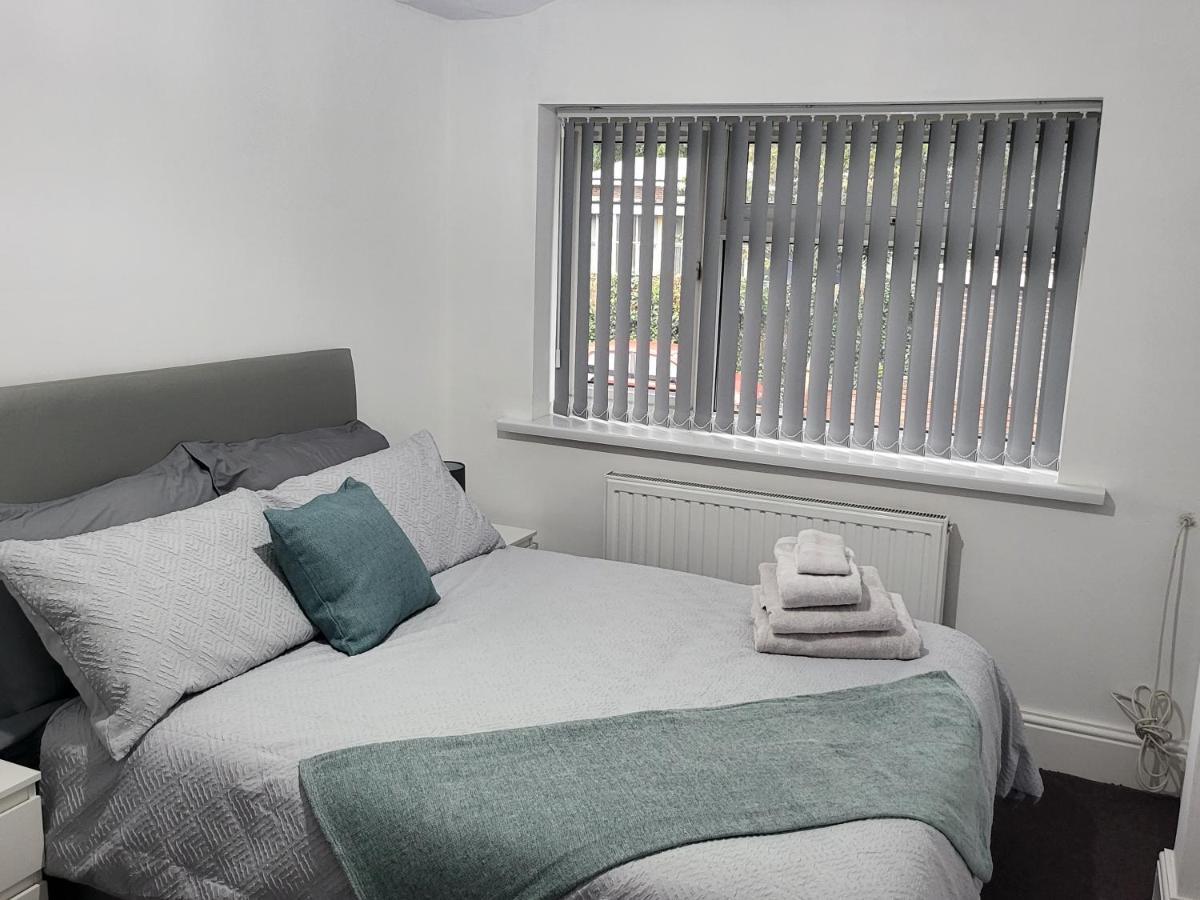 Spacious & Cosy In Apartment