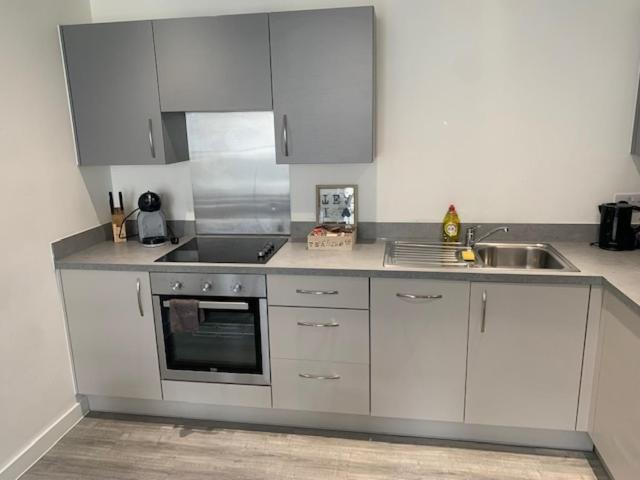 Beautiful 2 Bedroom Apartment