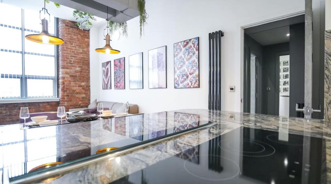 Immaculate 1-bed In Apartment Manchester
