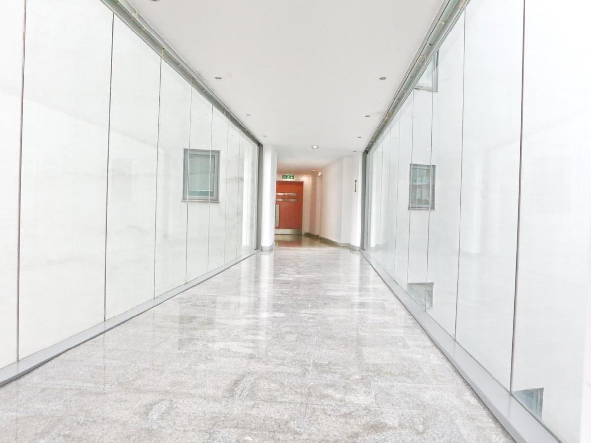 Pass The Keys Bohemian Ancoats With Balcony Apartment
