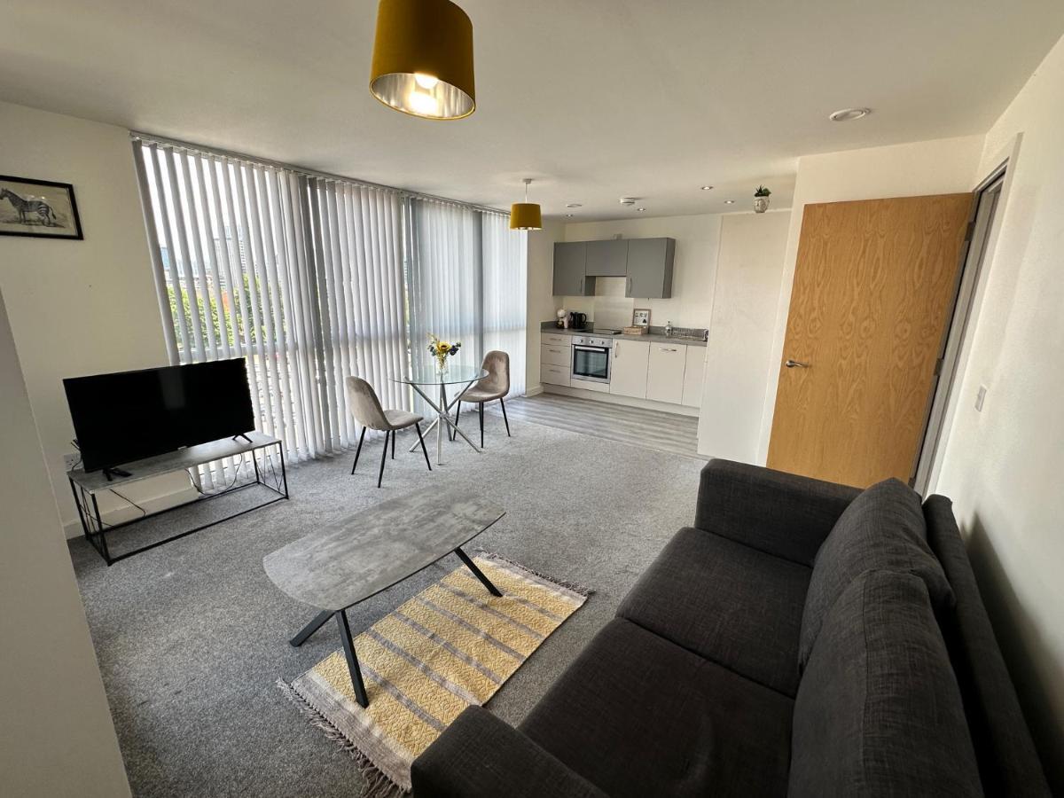 Apartment 2 Bed With Balcony, Centre