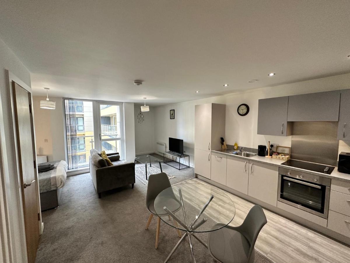 Apartment 2 Bed With Balcony, Centre