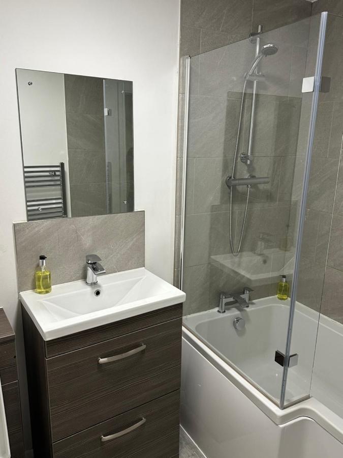 Apartment 24