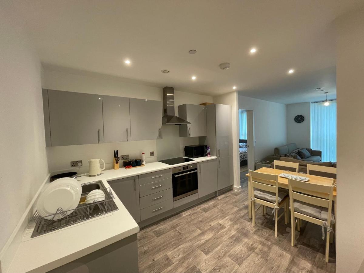 Luxury Two Bedrooms Apartment