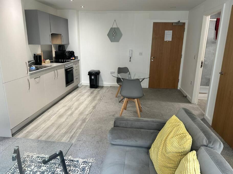Stylish For 2 Mcr+balcony * Manchester