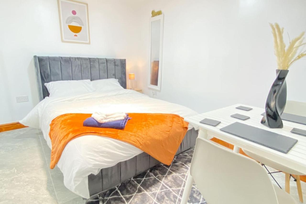 Horizon Haven Studio Apartment Manchester