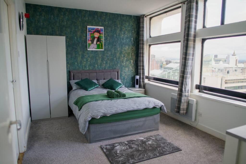 Apartment Centre Apartment, Skyline View *