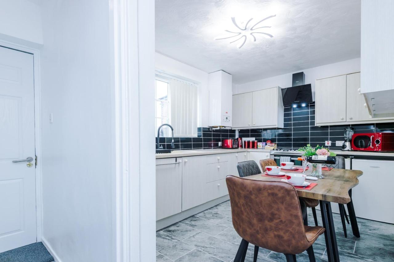 Apartment Away *