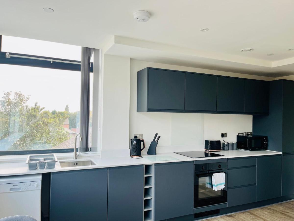 Stunning One Bedroom In Old Trafford Apartment