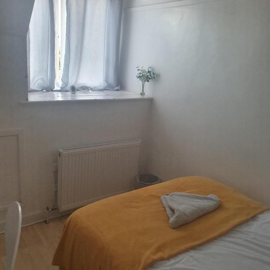 Guest house Elsham Gardens - Shared Facilities