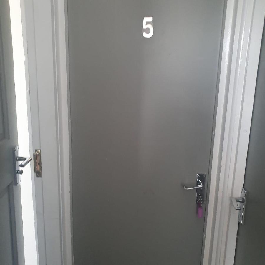 Guest house Elsham Gardens - Shared Facilities