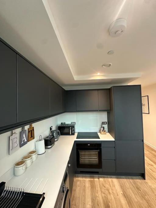 Stylish, Top-floor 1 Bed Apartment Manchester