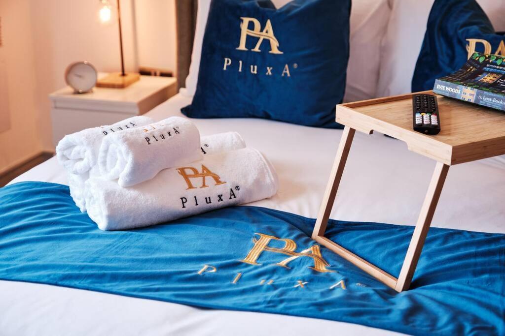 Apartment Pluxa Nordic Sky - Spacious Gem 2bed 2bath, & Free Parking