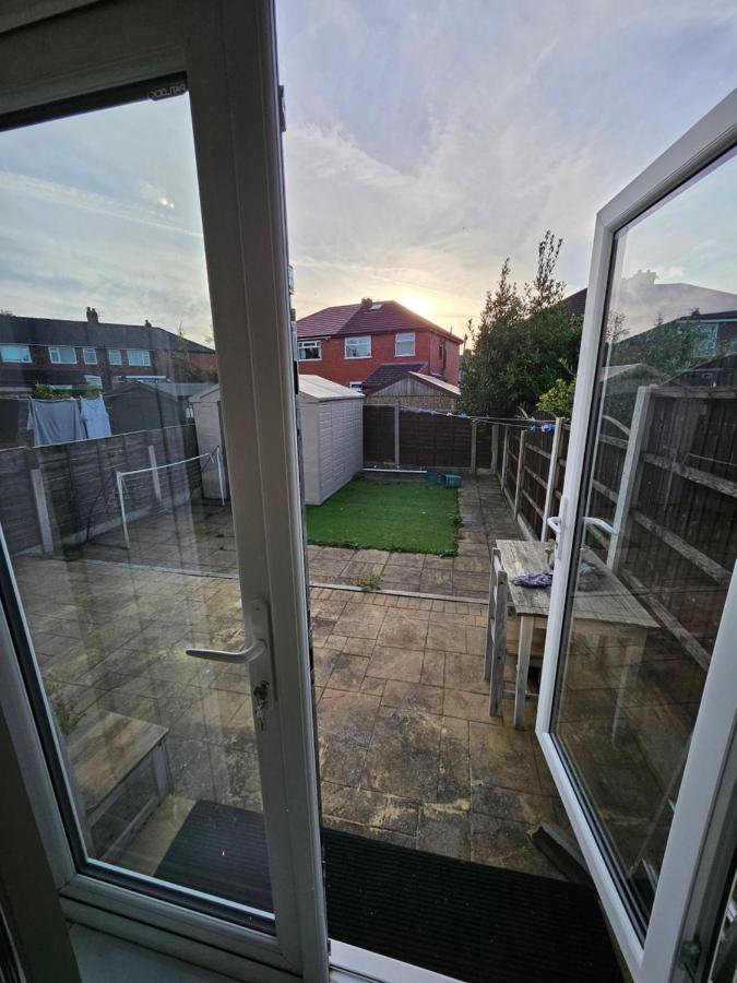Holiday home Serene 3br With Free Parking