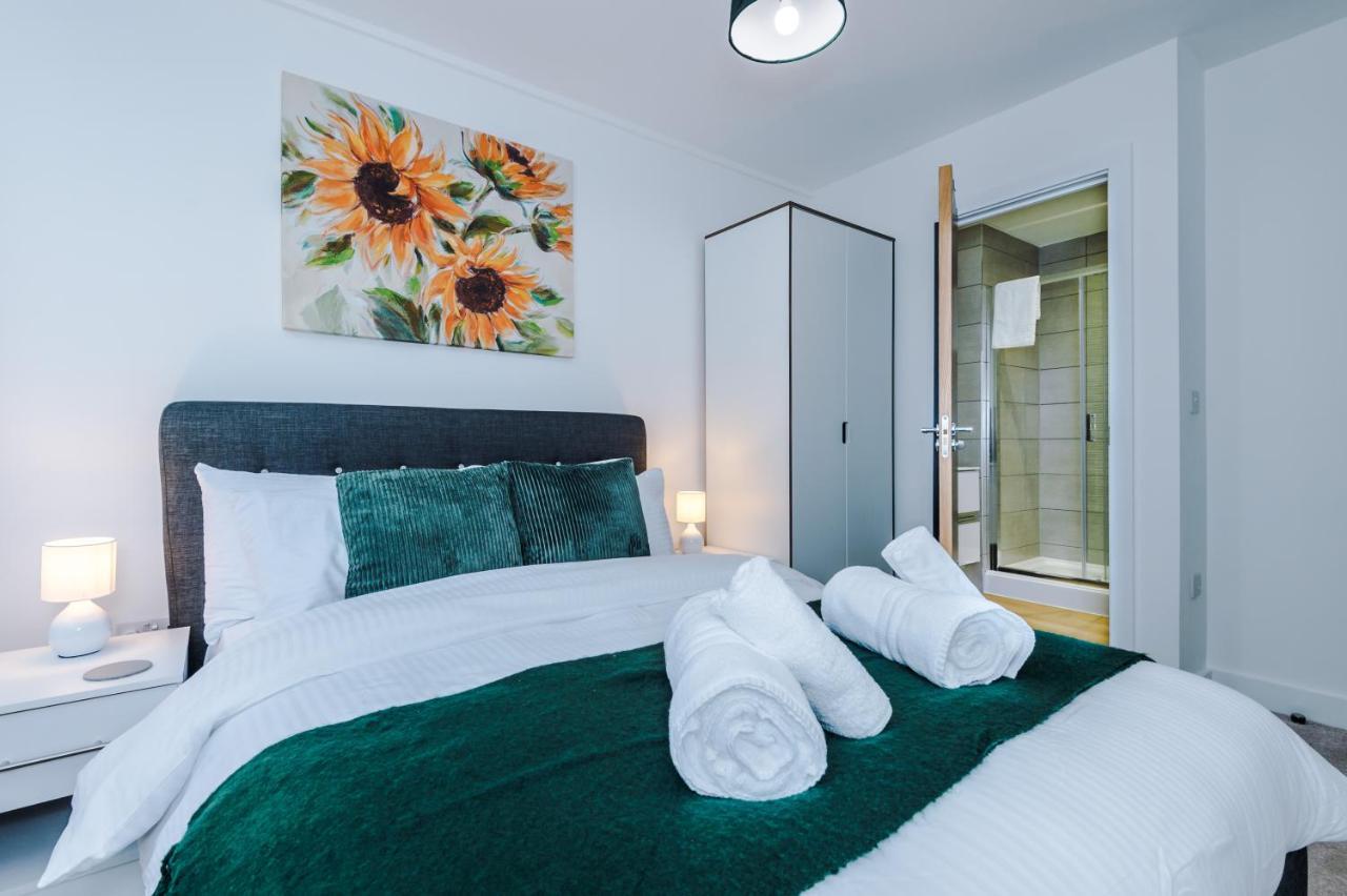 Stylish Haven: 2-bed * Manchester