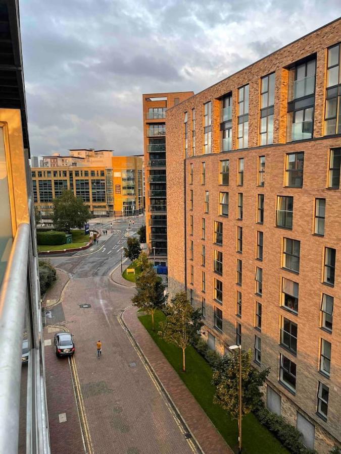 Miloe Homes ~ Old Trafford Apartment *