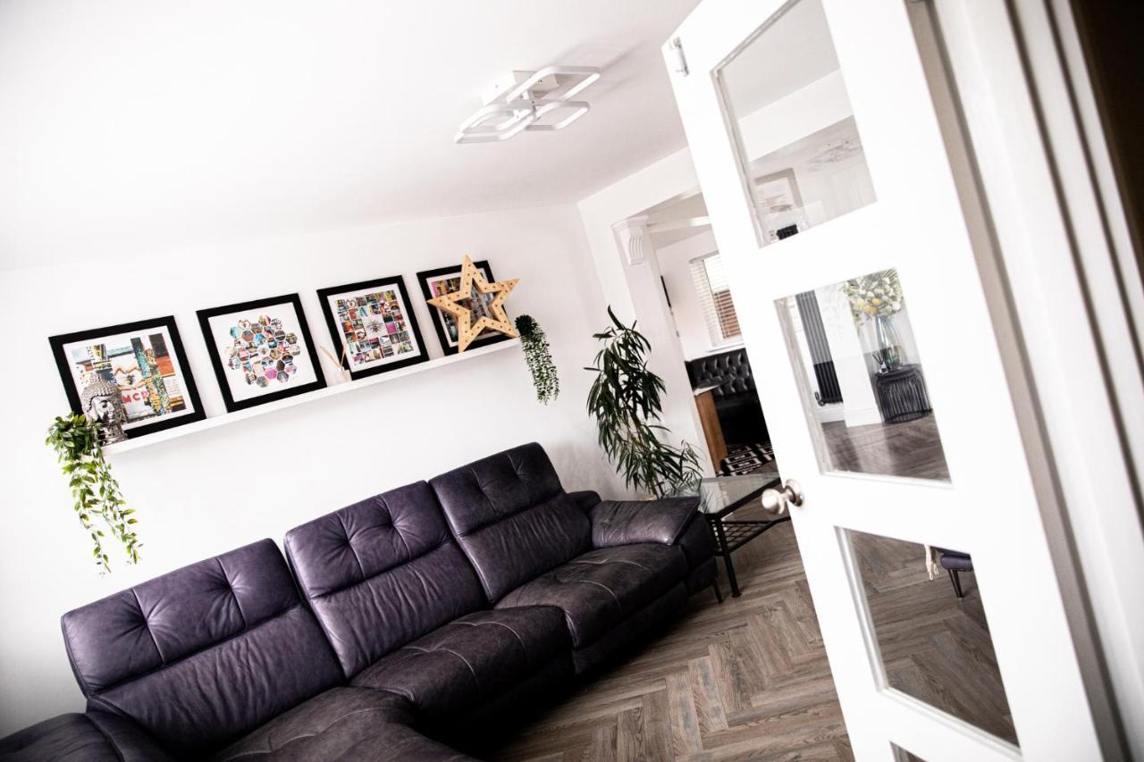 Inviting 3-bed House In *