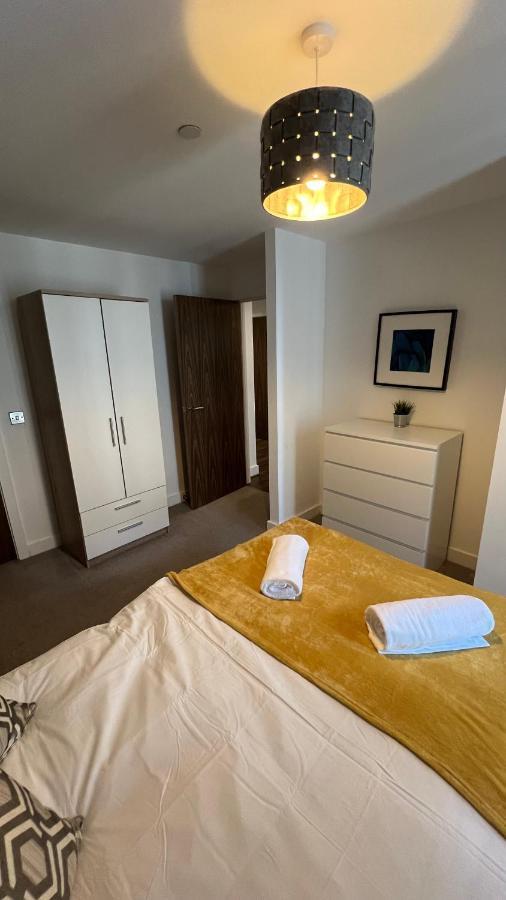 Apartment Stunning Centre Apartment! Ideal For Small Groups *