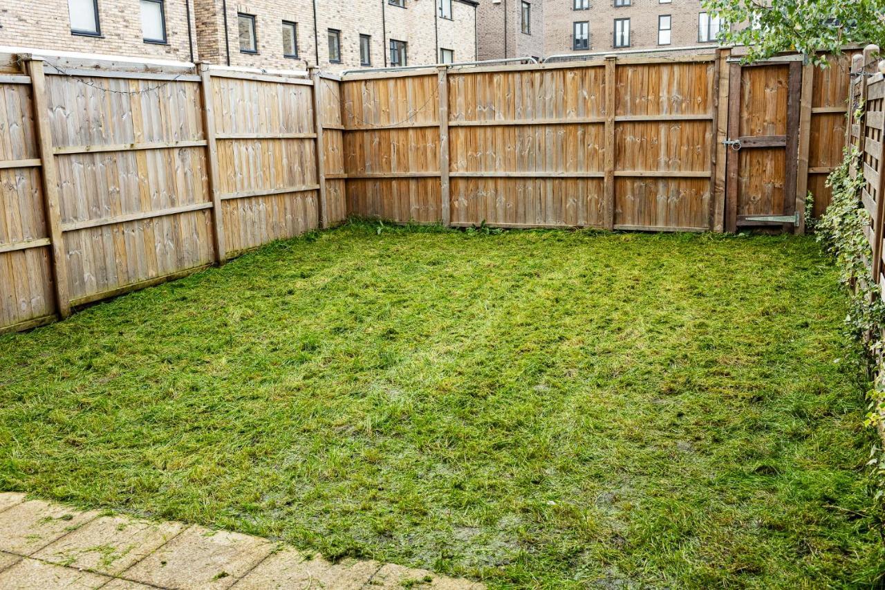 Beautifully Fab 3 Bedroom 4 Beds New 8 Guests Stretford Trafford *