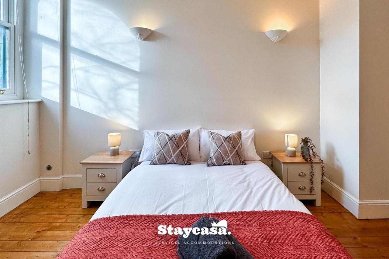 Carlton Co-Living - Private Room Self-Cater Apartment Manchester