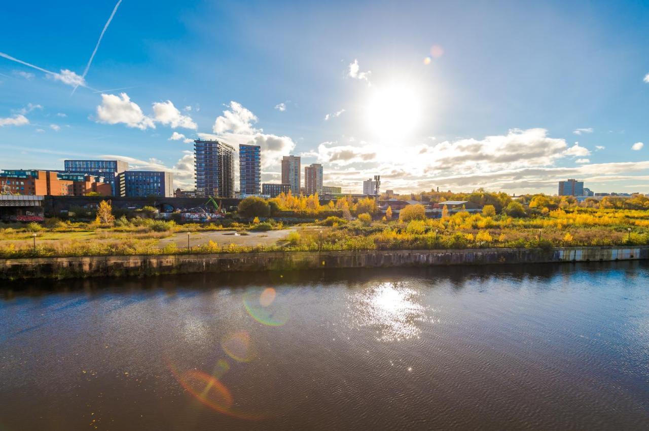 Hilltop Serviced - Salford Quays * Manchester
