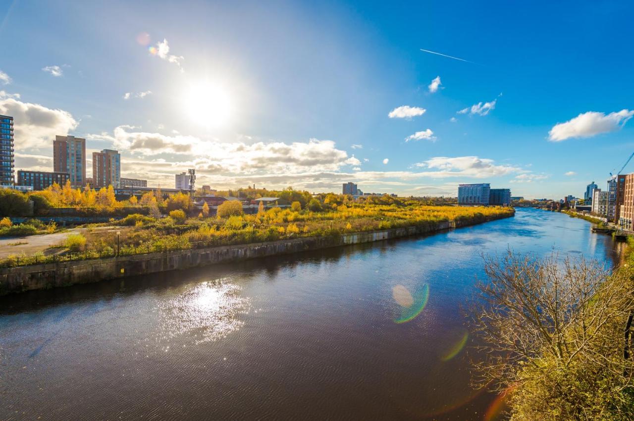 Hilltop Serviced - Salford Quays Manchester