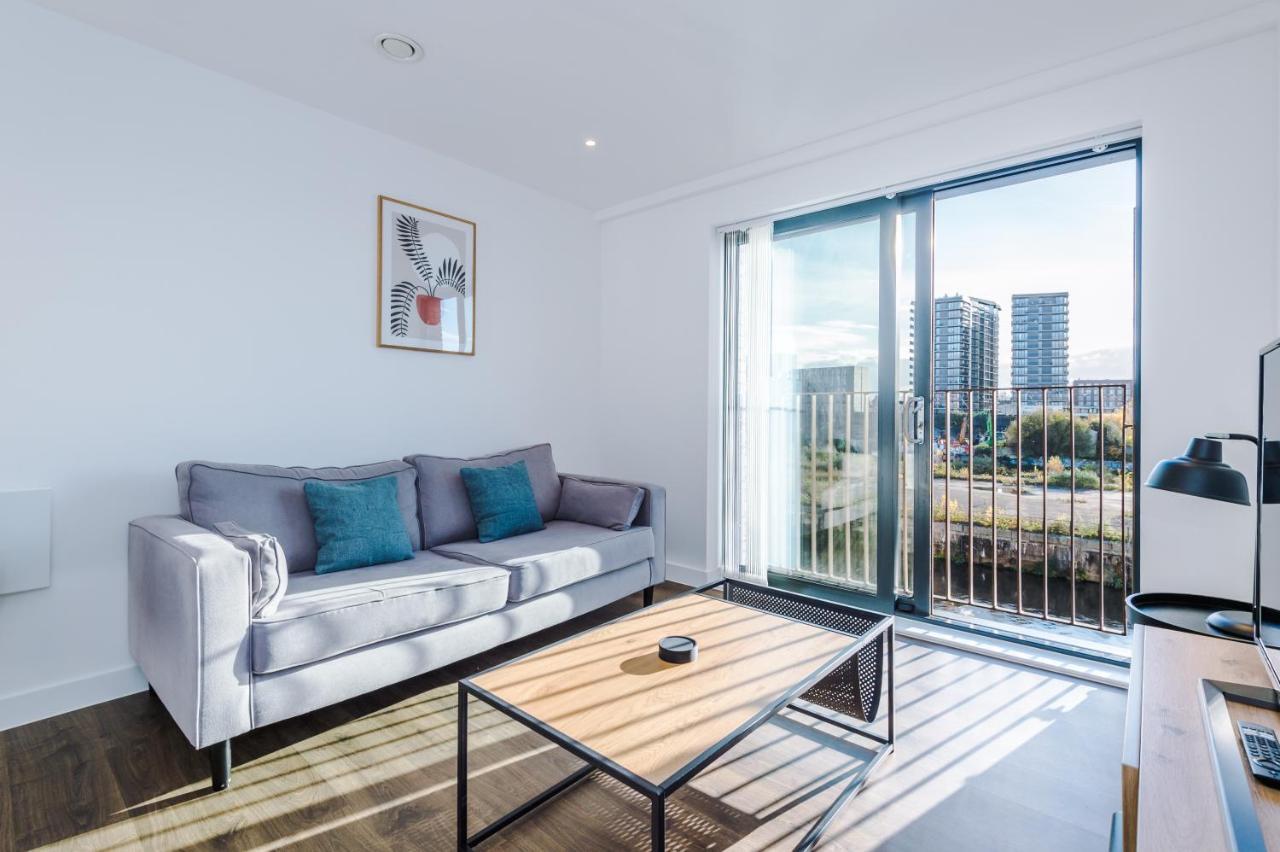 Apartment Hilltop Serviced - Salford Quays Manchester